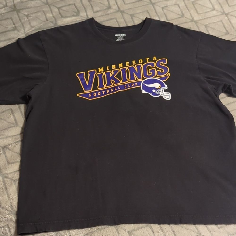 vintage Minnesota Vikings reebok Black T-Shirt